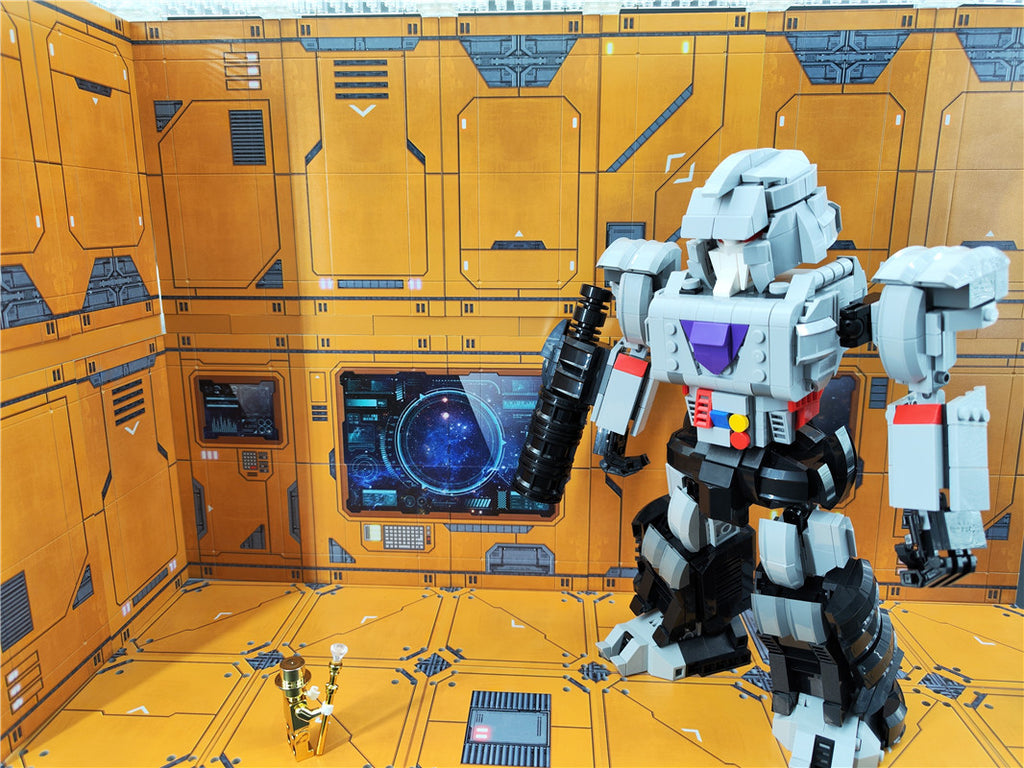 Megatron YOURBRICKS 20002 Creator with 812 Pieces