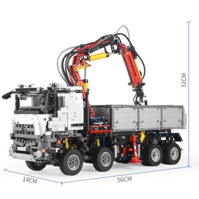 Mercedes-Benz Arocs 3245 Technic LION KING 180097 with 3245 pieces