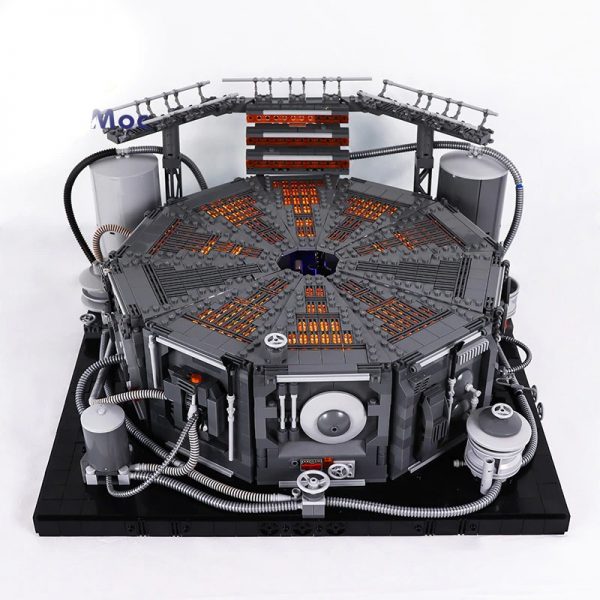 Carbon Freeze Chamber Star Wars MOC-12879 with 2903 pieces