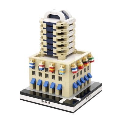 Hotel for a Modular City Modular Building MOC-31963 with 546 pieces