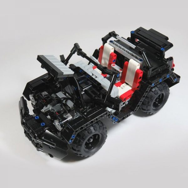 RC Mini Jeep Technician MOC-3879 with 587 pieces