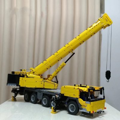 Grove GMK 5250L Mobile Crane Technician MOC-86030 with 4401 pieces