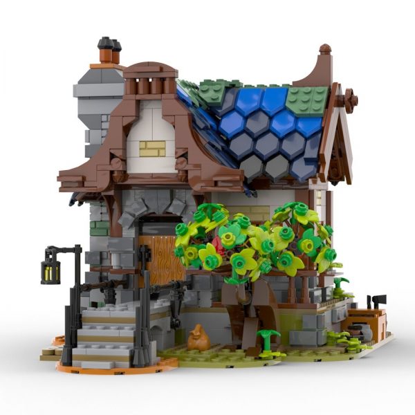 Medieval House MODULAR BUILDING MOC-79655 by Gr33tje13 with 1316 pieces