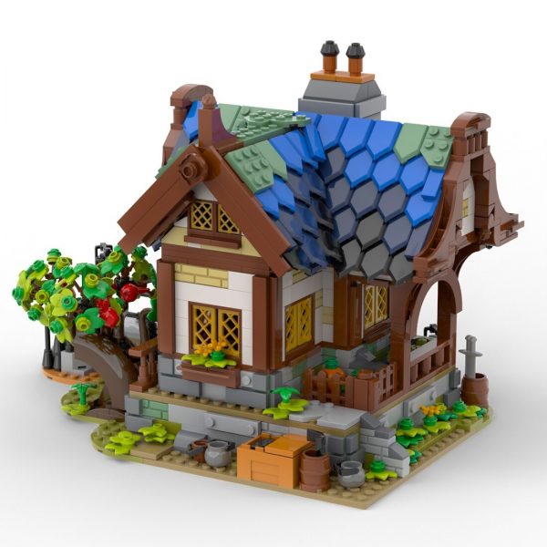 Medieval House MODULAR BUILDING MOC-79655 by Gr33tje13 with 1316 pieces