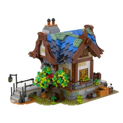 Medieval House MODULAR BUILDING MOC-79655 by Gr33tje13 with 1316 pieces