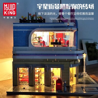 The Downtown Diner Modular Building MOULD KING 16001 with 2078 pieces