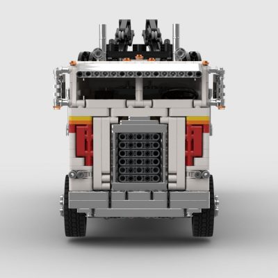 Freightliner FLA Wrecker Truck RC TECHNICIAN MOC-85025 by Mani91 with 2467 pieces