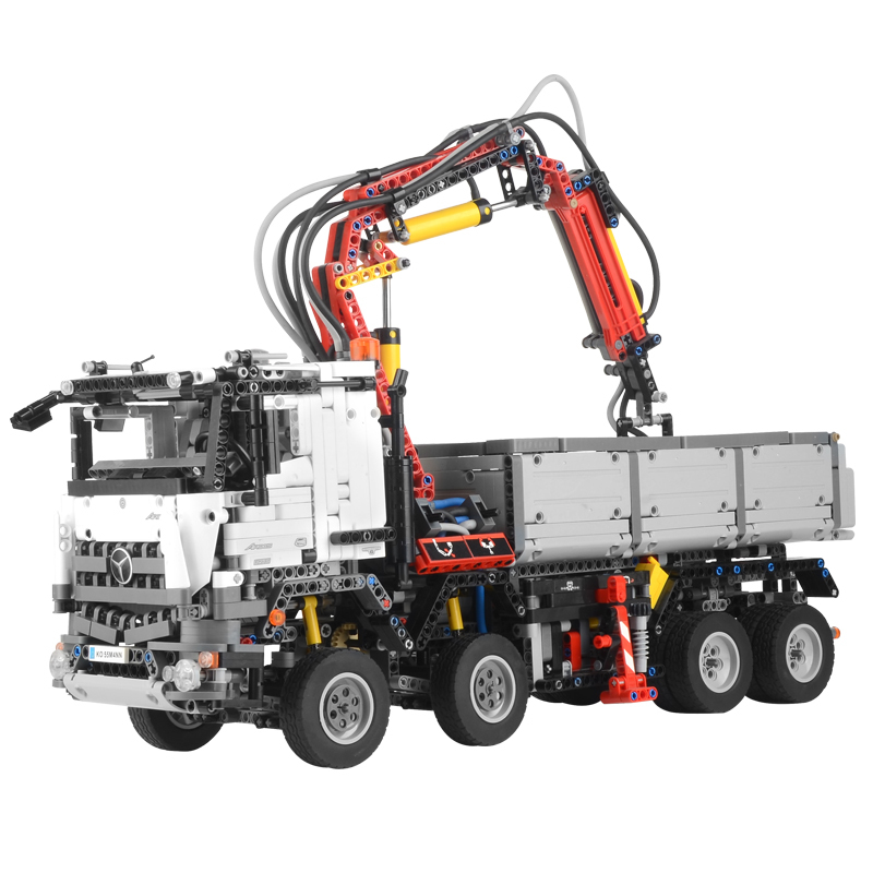 LION KING 180097 Mercedes-Benz Arocs 3245