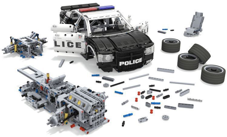 MOC 27336 Dodge Charger US Police Car Designed By thomasz