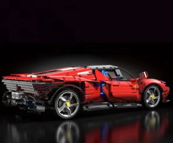 1:10 Red Ferrari Daytona SP3 TGL T5032 Technic With 2438 Pieces