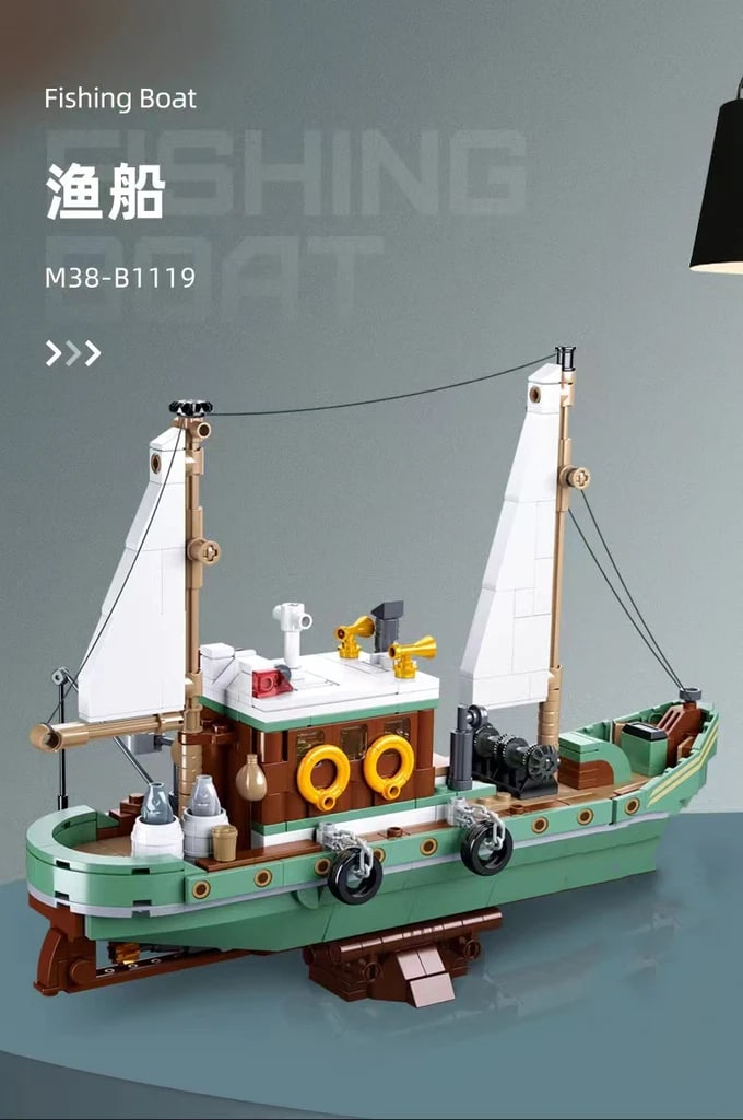 Fishing Boat SLUBAN M38-B1119 Creator With 610 Pieces
